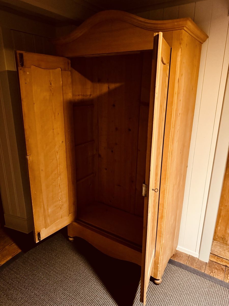 Armadi: Bauernschrank antik – Usato da Cham venduto da matap1 3