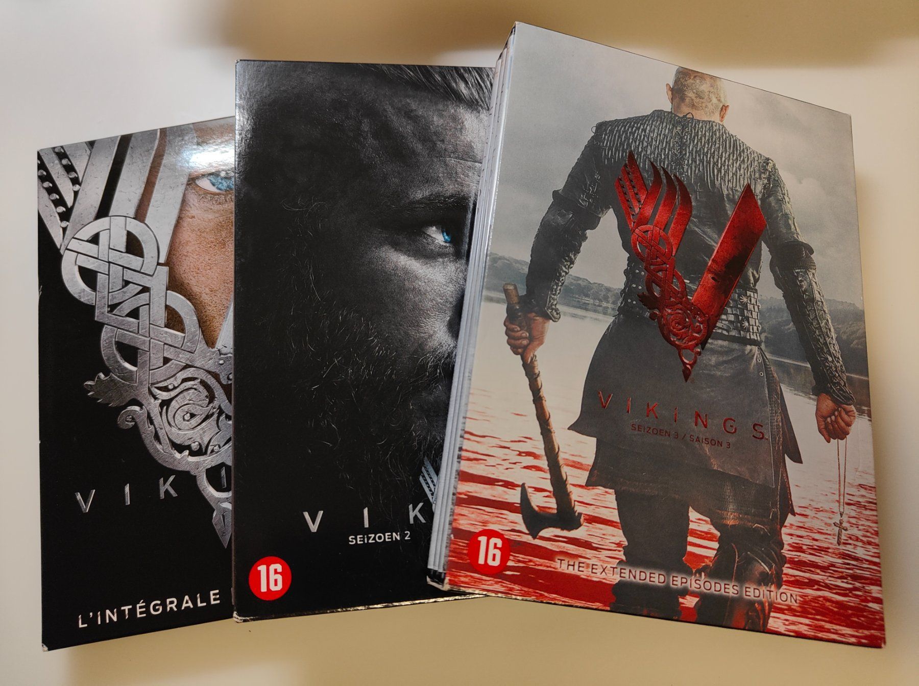 Tutti i DVDs: DVD Série - Vikings – Usato da Crassier venduto da fre_7pvj