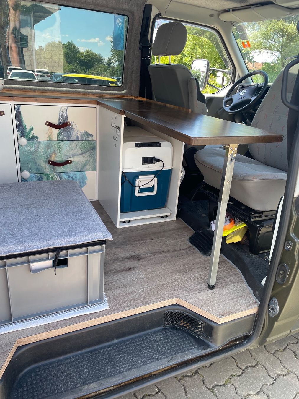 VW Camping Fahrzeuge: VW T4 Camper mit Allrad mit MFK neu – Gebraucht aus Gossau SG von KIlianKessler 2