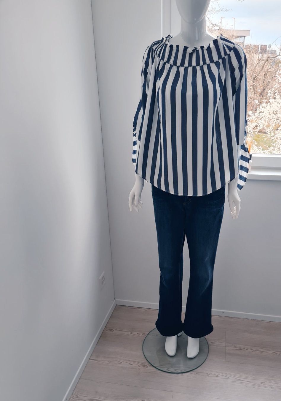 H&M Blusen: Bluse H&M – Gebraucht aus Schaffhausen von Catboot01 2