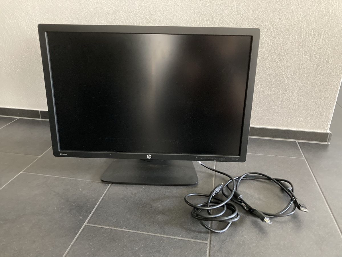 Monitor: Monito Hp – Usato da Wilen b. Wollerau venduto da faggipa