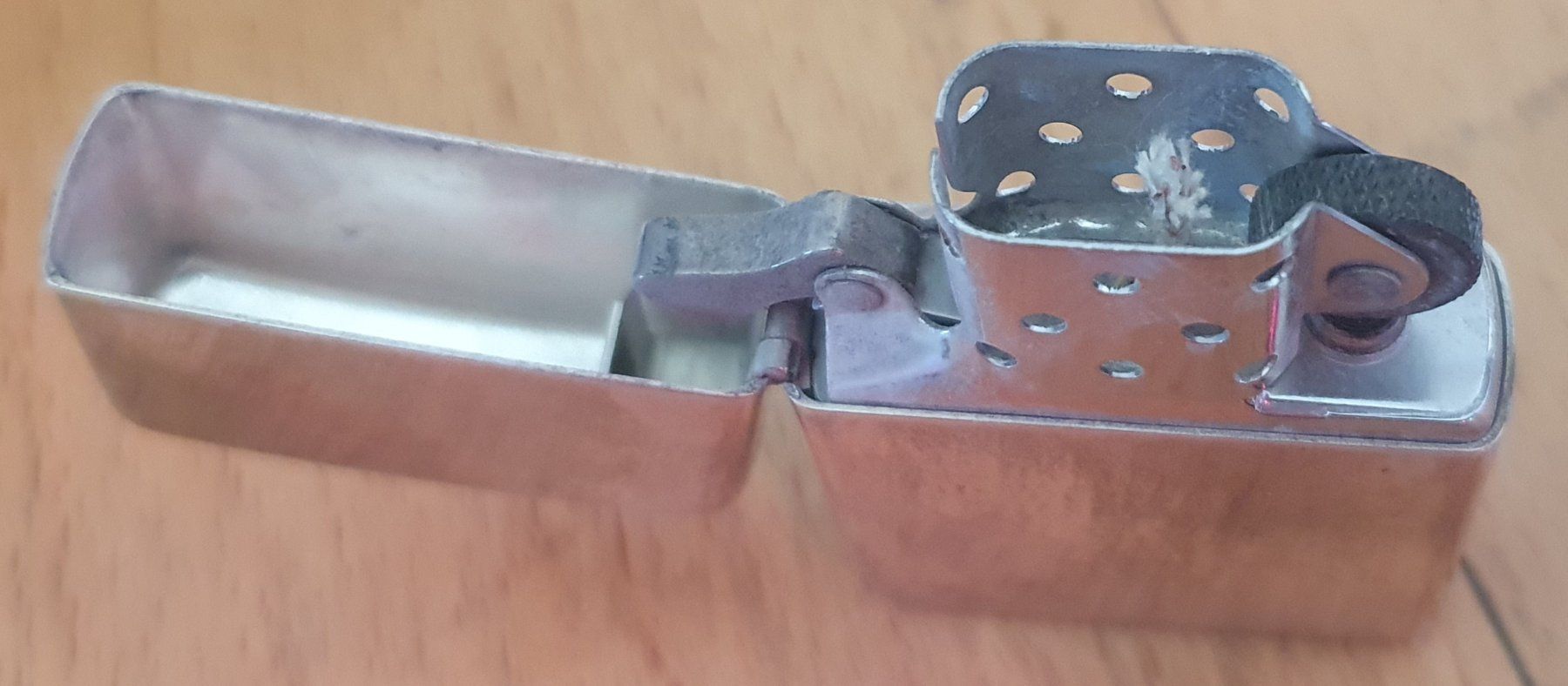 Zippo Accendini: Zippo Sterling Silber 925 mit Etui & Booklet – Nuovo (secondo la descrizione) da Bern venduto da Llu 4