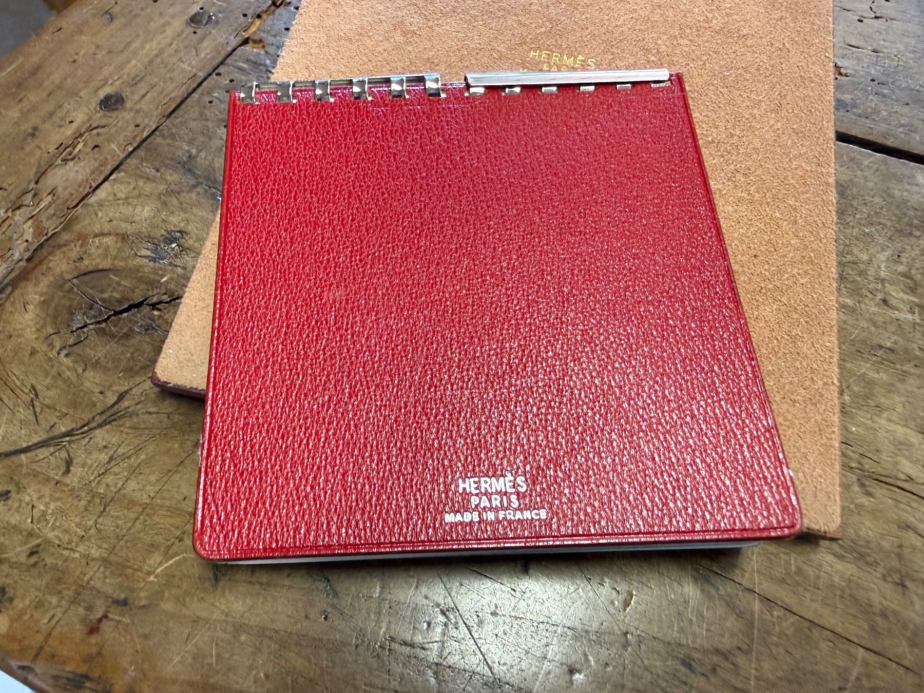 Hermès Blocchi: Original Hermès Notizblock und Papierhalter – Usato da Bern venduto da Jwpm66 3