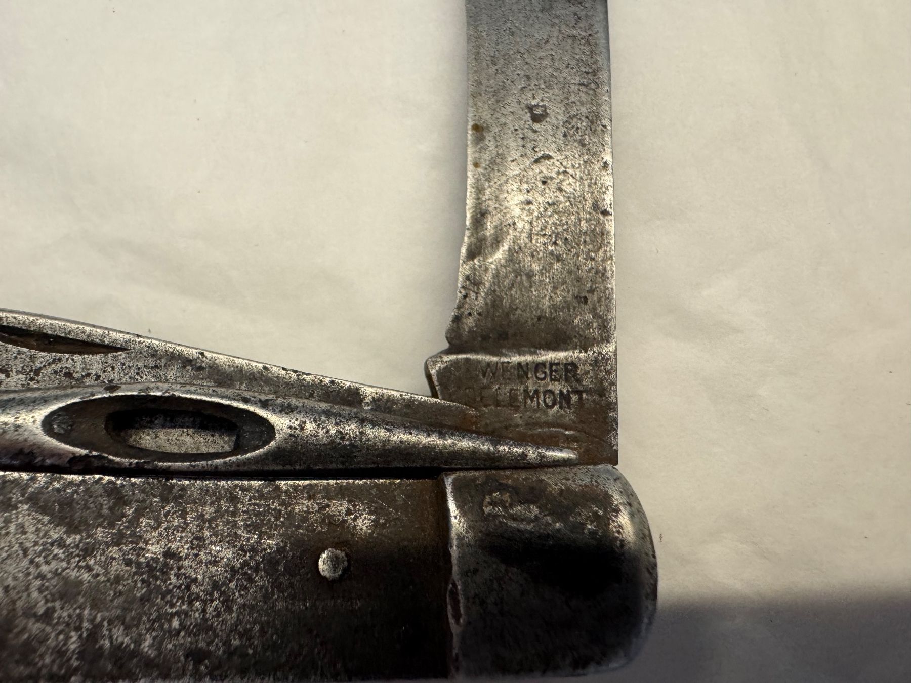 Wenger Coltelli tascabile: Altes Wenger Delémont Taschenmesser – Difettoso da Kestenholz venduto da Sackmesser67 2