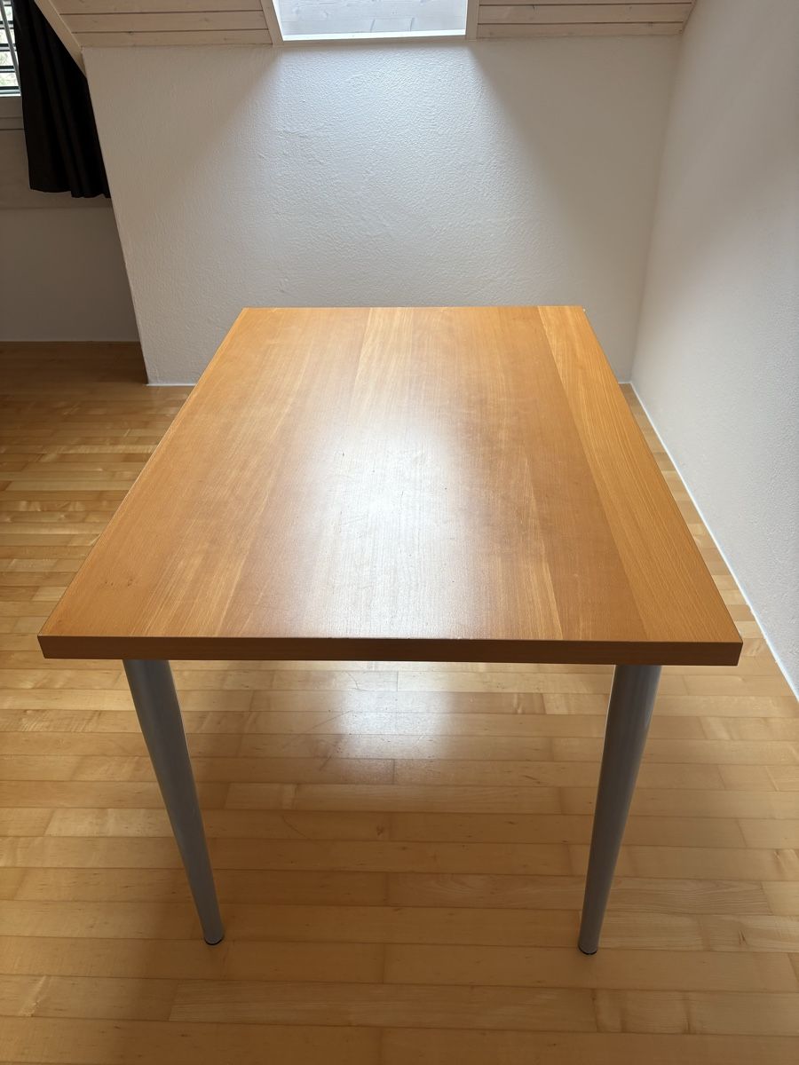 Tische: Tisch – Gebraucht aus Gutenswil von estdan 1