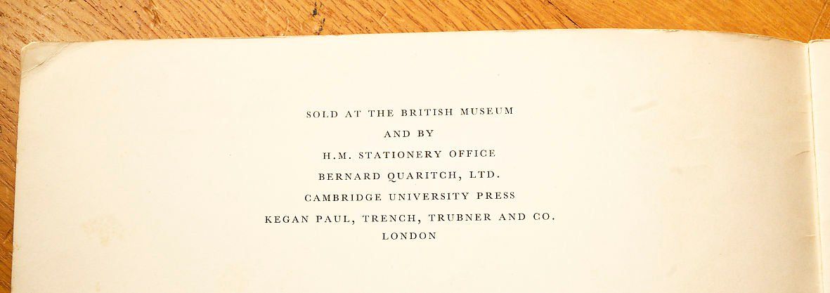 Bücher: The Rosetta Stone, British Museum – Defekt aus Bern von Maccalvin 2