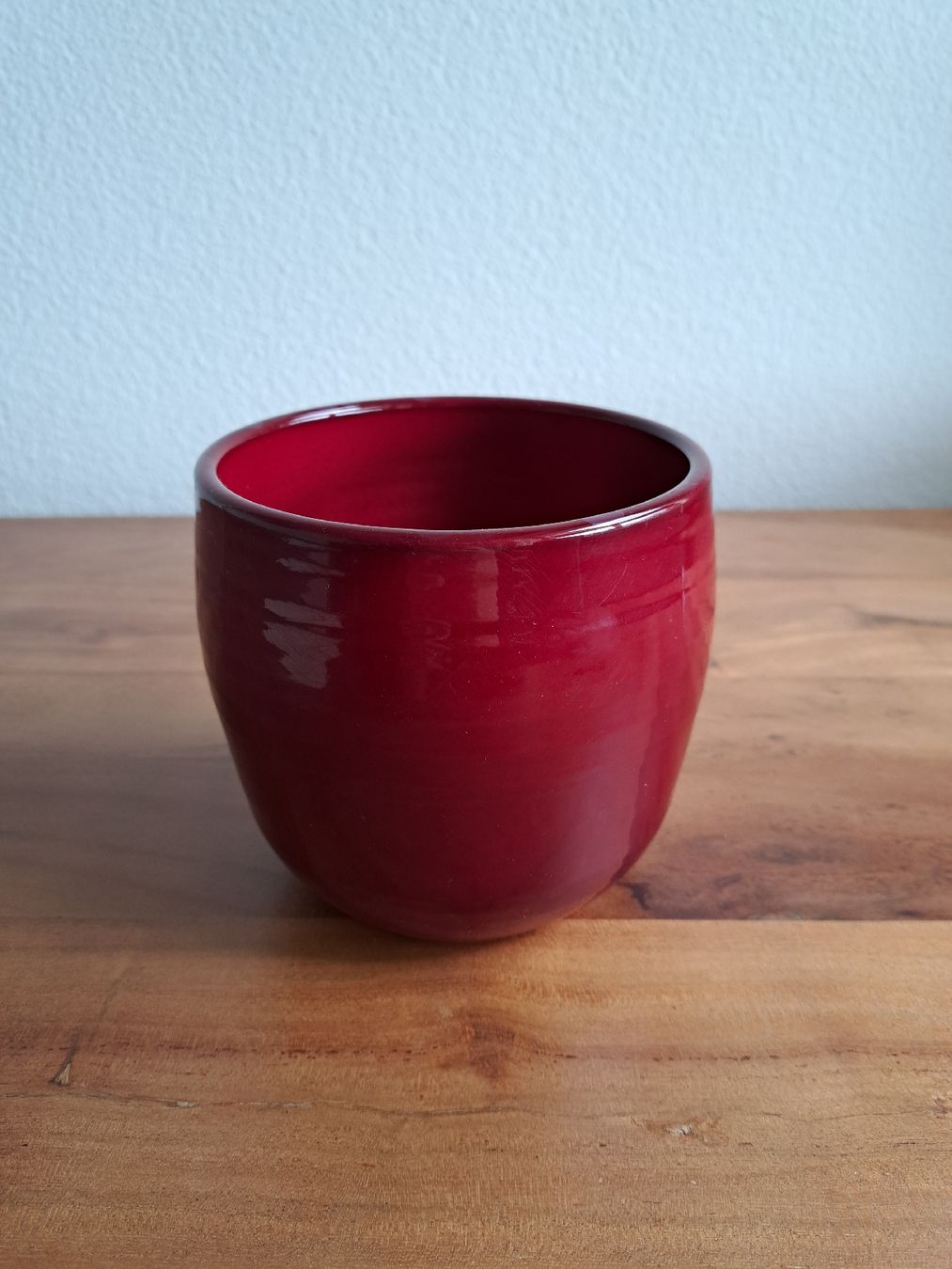 Migros Vasi per fiori: Roter Übertopf/Blumentopf – Usato da Männedorf venduto da ste_9lfs