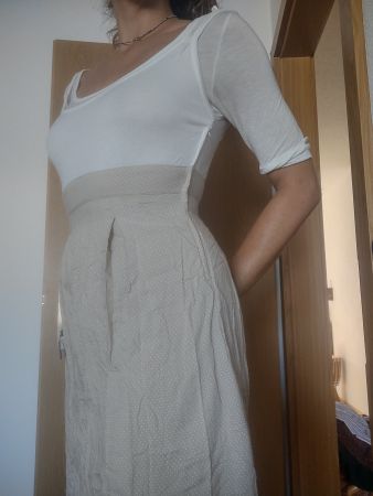 Robe bicolore blanc/beige taille S bon état