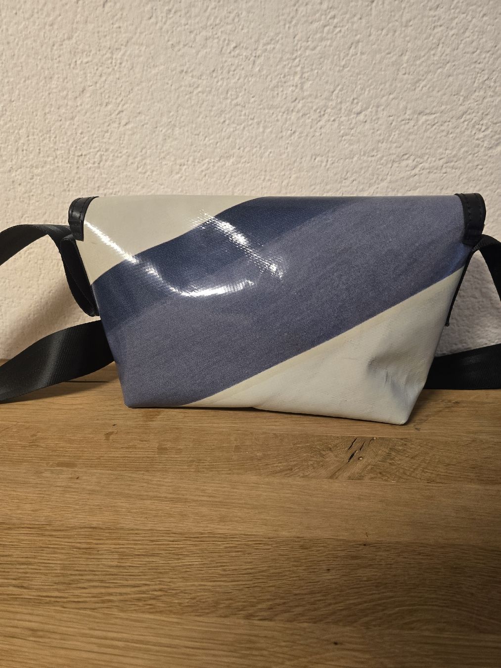 Freitag Borse: Freitag Hawaï F41 Five-0 – Usato da Brügg BE venduto da ame_gjp8 1