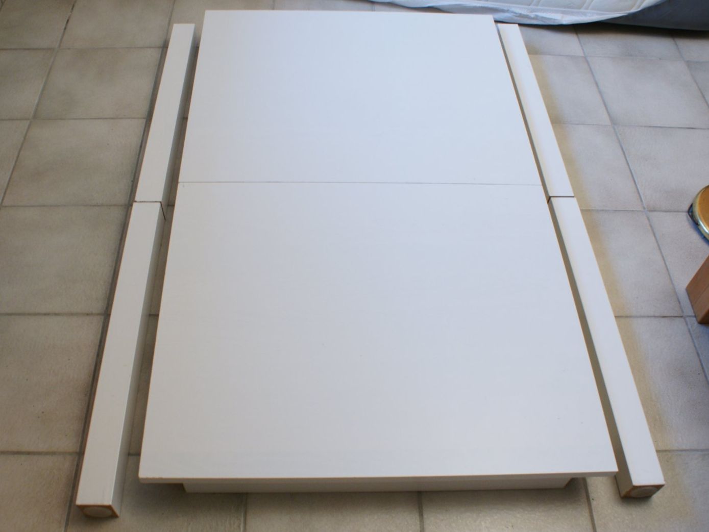 Tavoli: Esstisch mit ausziehbaren Platten – Usato da Zwillikon venduto da Lari2.0