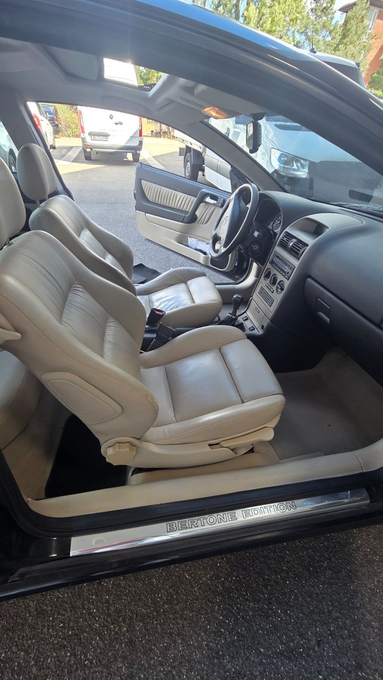 Opel Autos: Opel Astra 2.2 Bertone – D'occasion à Frenkendorf par vladi010 4