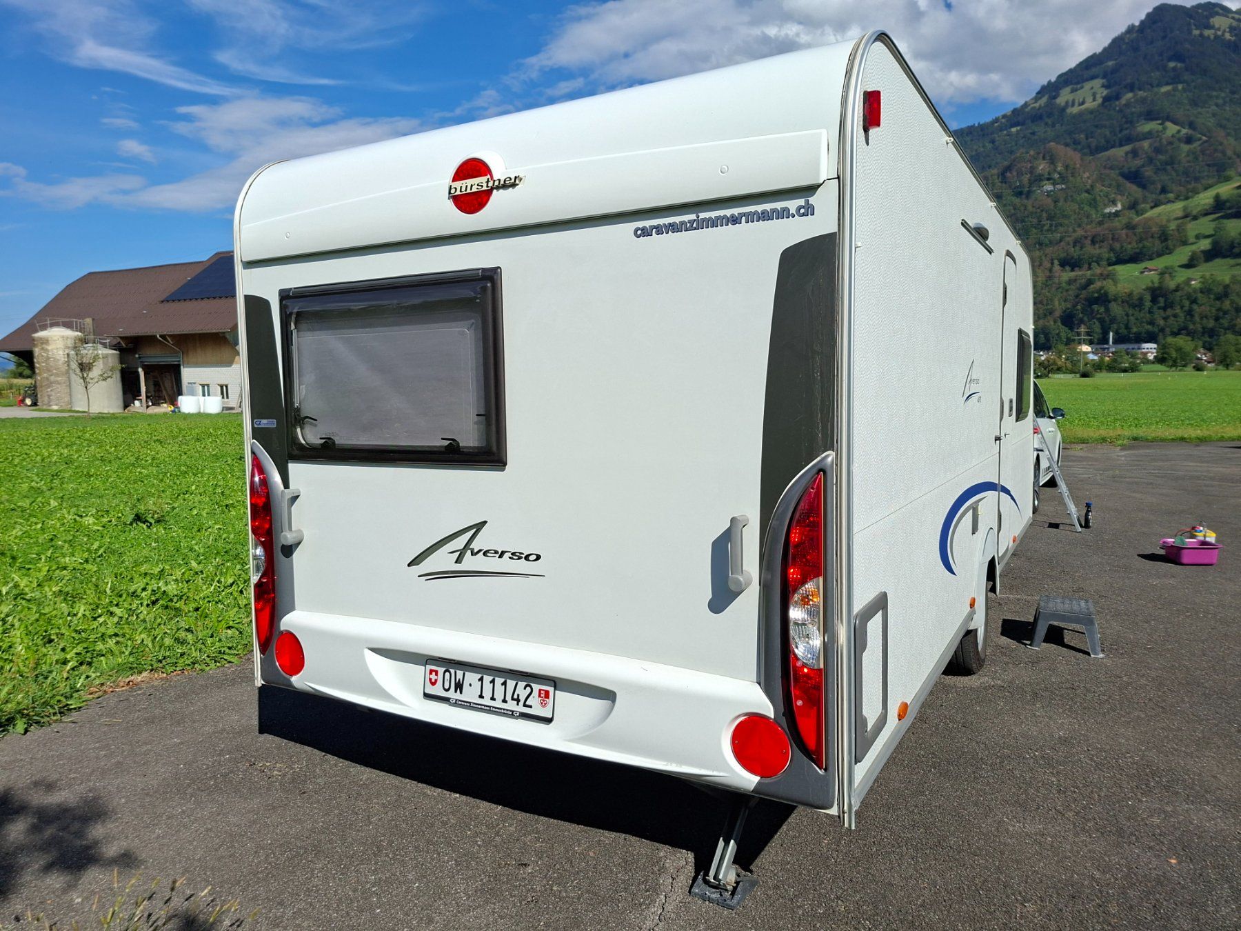 Rimorchi: Wohnwagen Bürstner Averso 465TS – Usato da Sarnen venduto da Hamos1 2