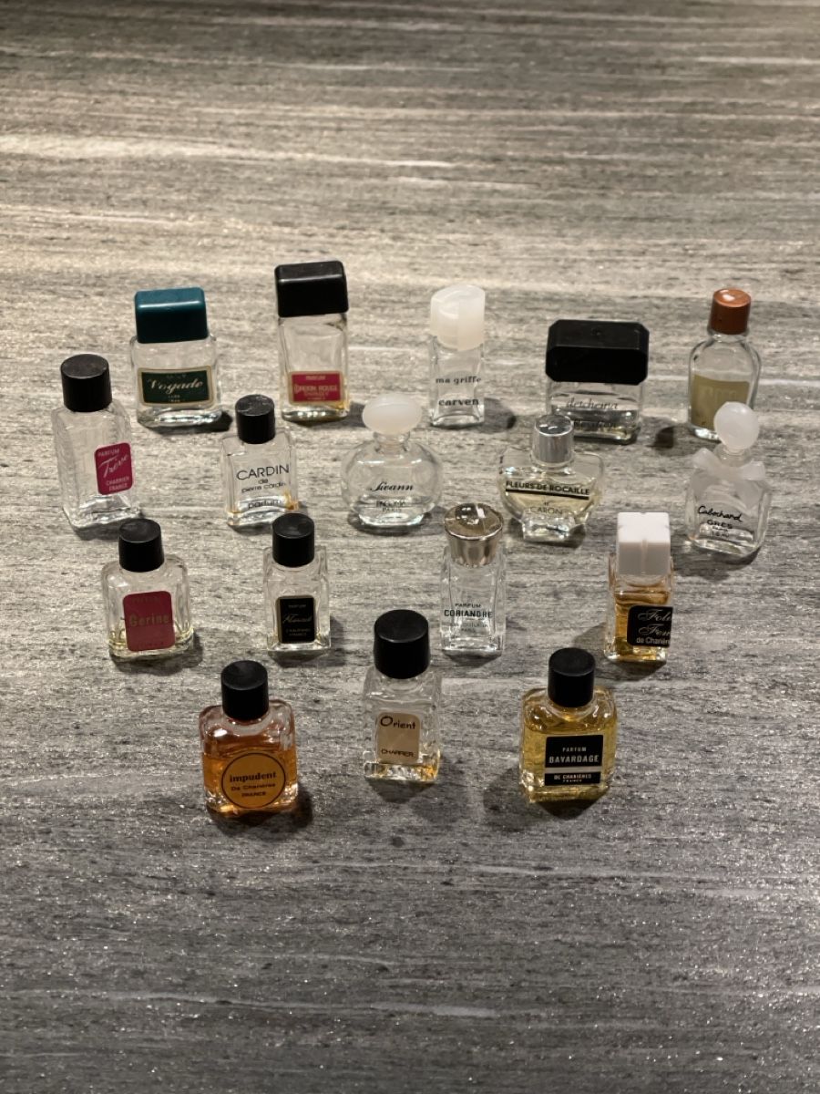 Flacons: Parfumflaschen mini – D'occasion à Muri b. Bern par Lebua2018 2
