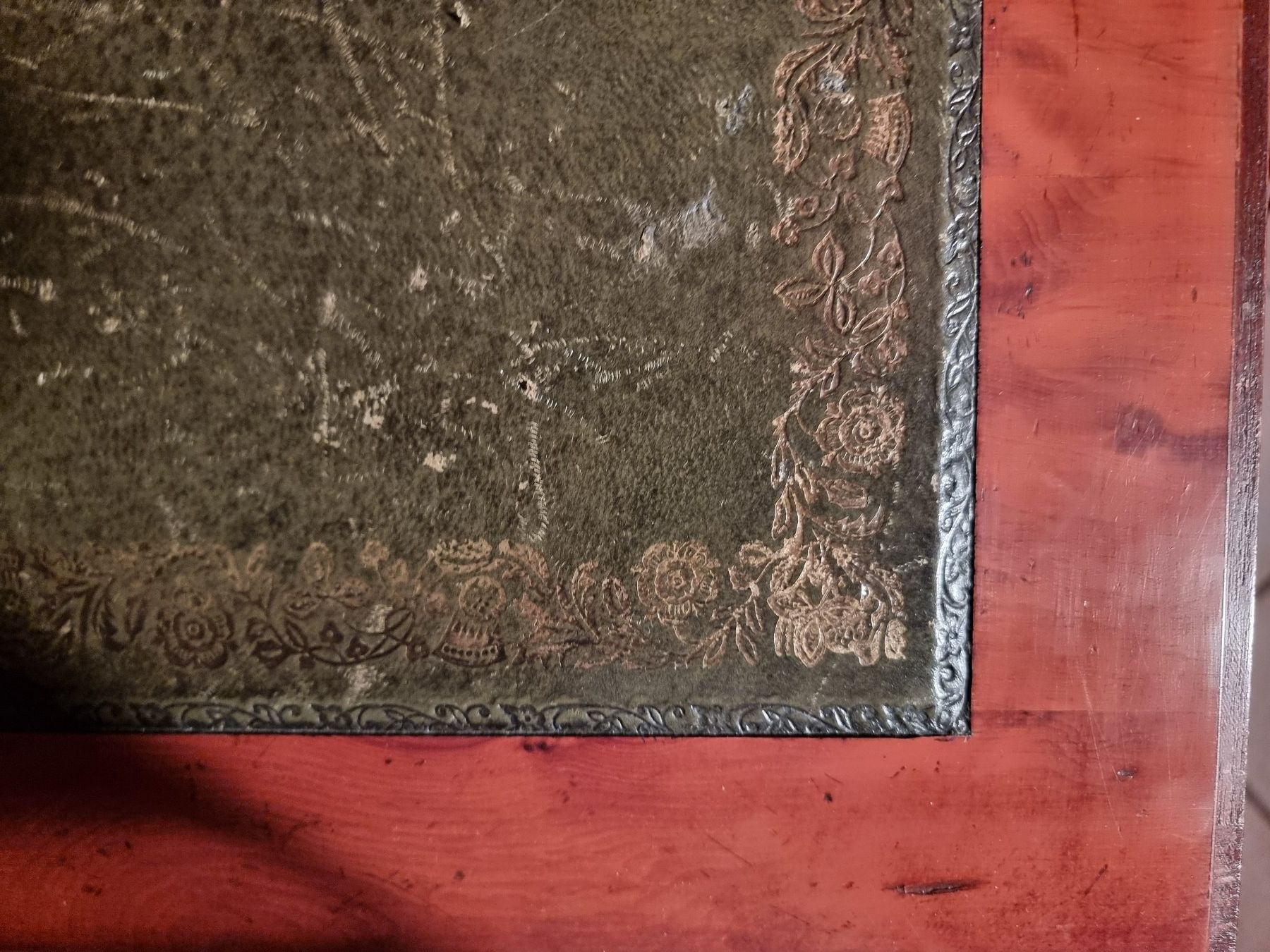 Cassettiere: seltene alte Schreibkommode in Eibe – Usato da Schaffhausen venduto da Eibenholz 4