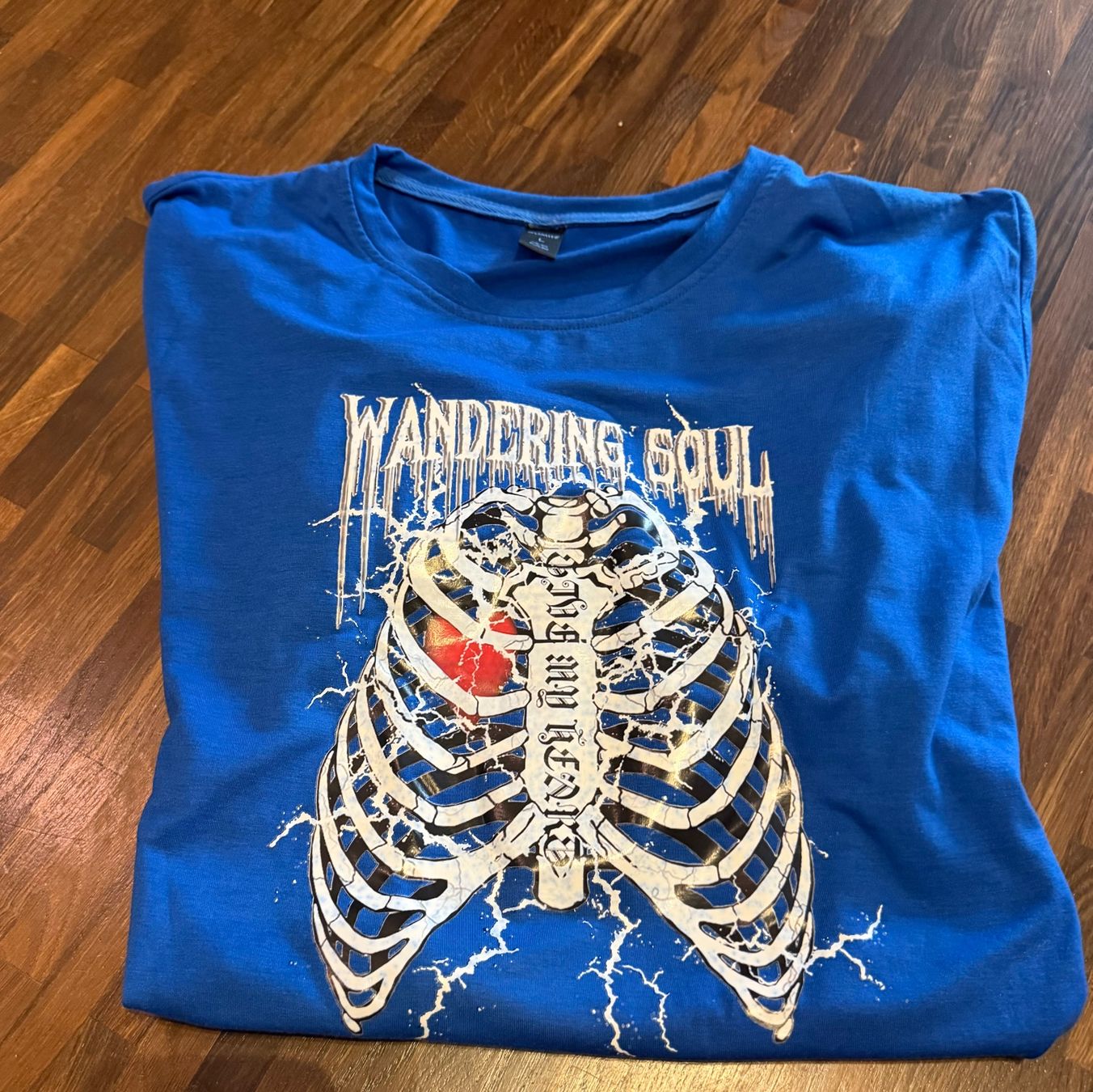 T-Shirts: T-Shirt Grösse L – Gebraucht aus St. Gallen von Melina020