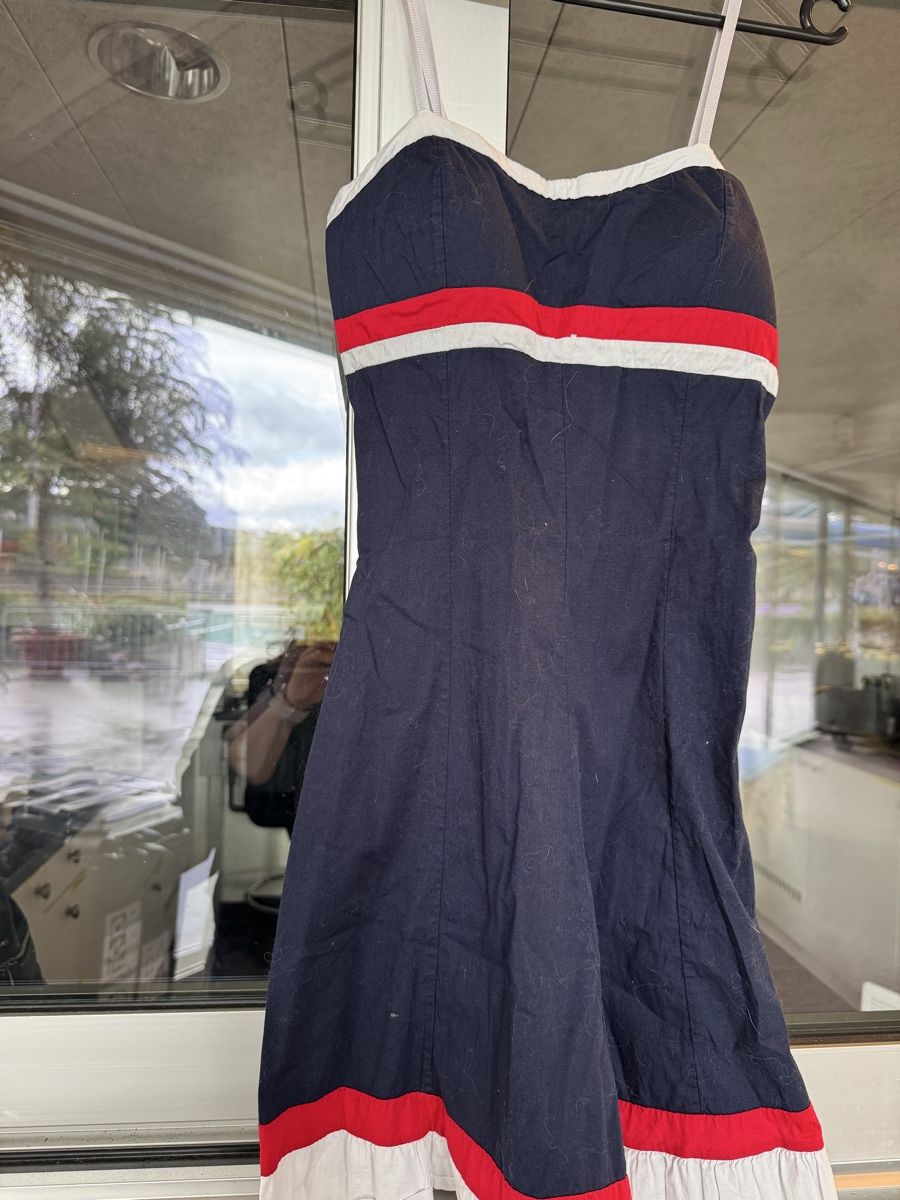 Robes: Robe longue – D'occasion à Grand-Lancy par Didine015