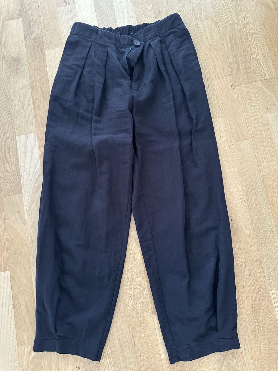 Zara Hosen: Leinenhose Zara 36 schwarz  – Gebraucht aus Rüschlikon von 8942Oberrieden