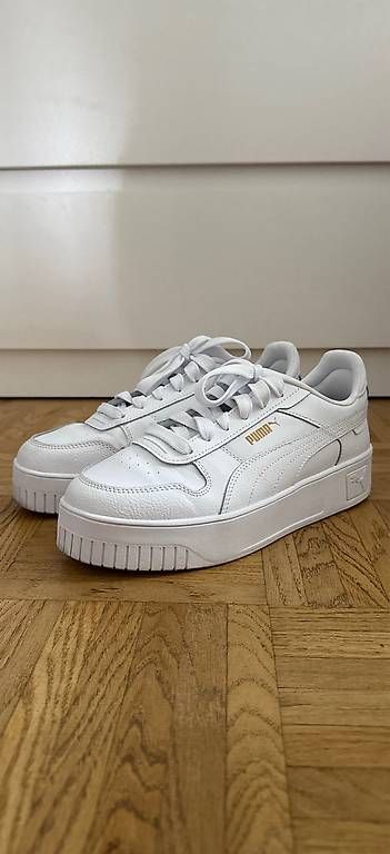 Scarpe da donna: Puma Sneaker weiss Gr. 39 – Usato da Arlesheim venduto da schoop.