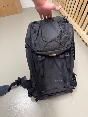 Fjällräven Kajka 75 Trekking-Rucksack (Schwarz) – Defekt