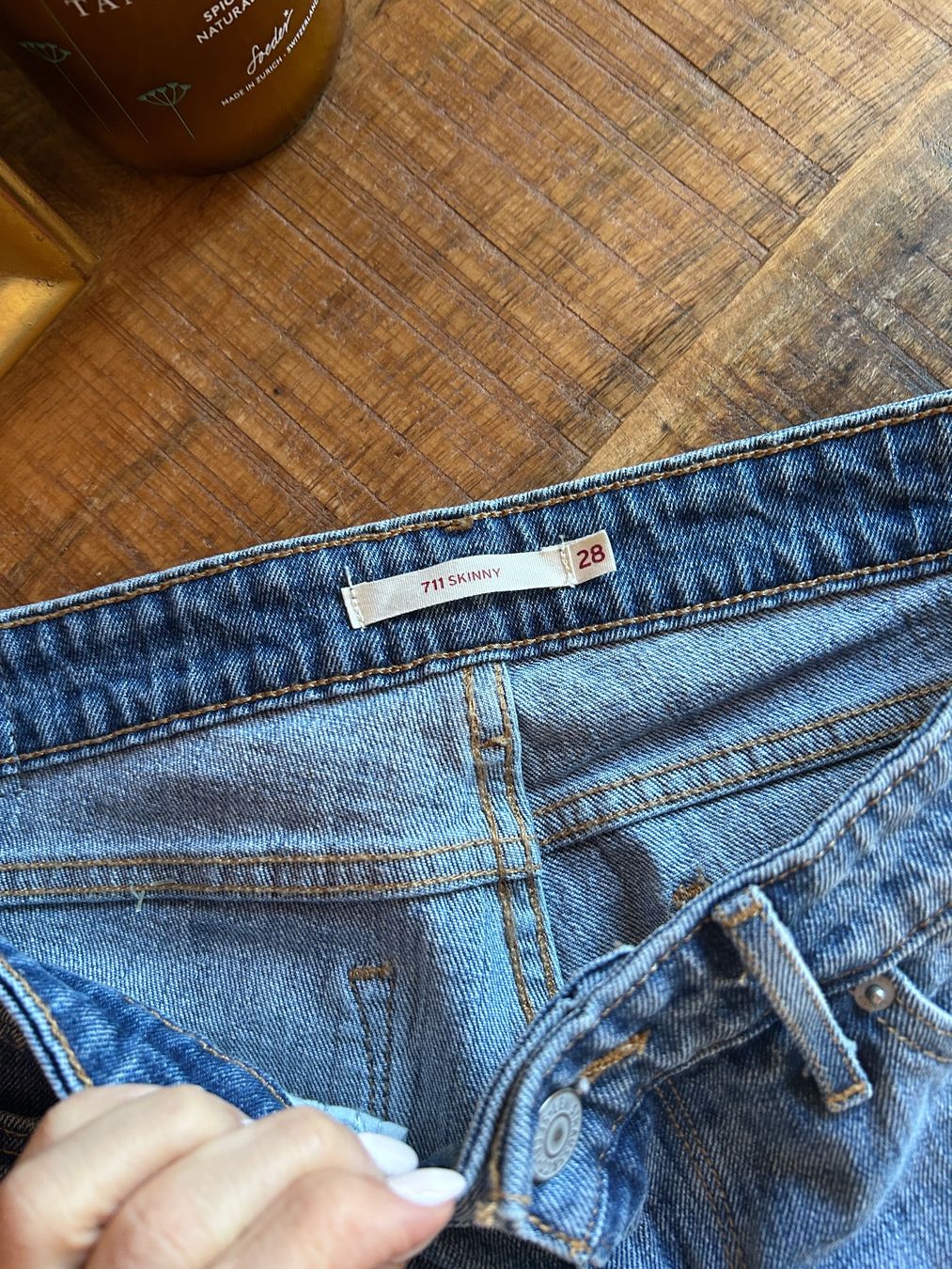 Levi's Jeans: Levis 711 Jeans - W28 – Usato da Illnau venduto da Monkky 4