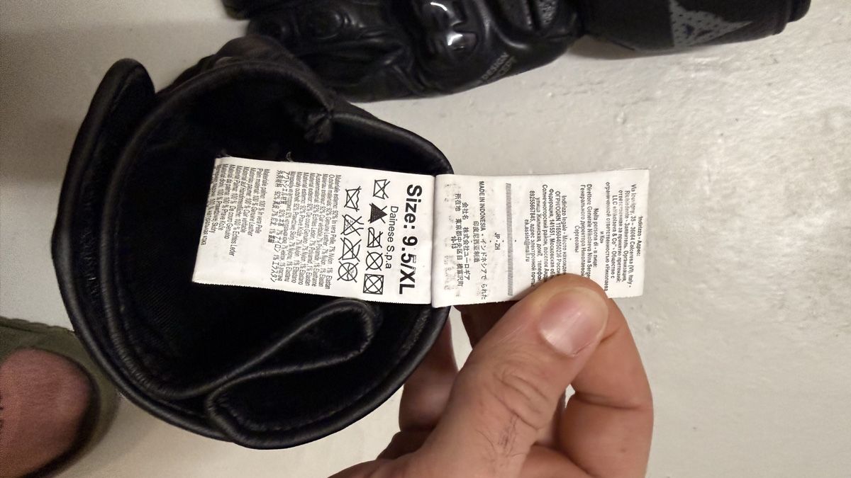 Dainese Handschuhe & Handstulpen: DAINESE Motorradhandschuhe – Gebraucht aus Münchwilen TG von terlizz1 2