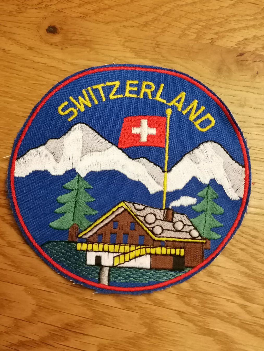 Toppe: Aufnäher - Patch Switzerland Berge – Usato da Basel venduto da vintagecollector