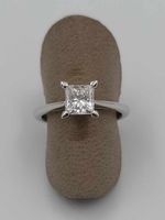 GÜBELIN SOLITÄR MIT GIA ZERTIFIKAT, PRINZESS 1.04 CT.