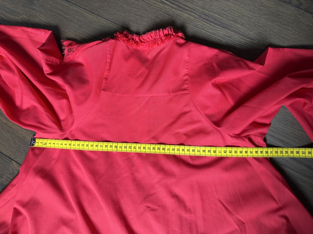 Vestiti: Designer Rotes Kleid mit Rüschen, Grösse S – Nuovo (secondo la descrizione) da Maur venduto da my_private_sale 5