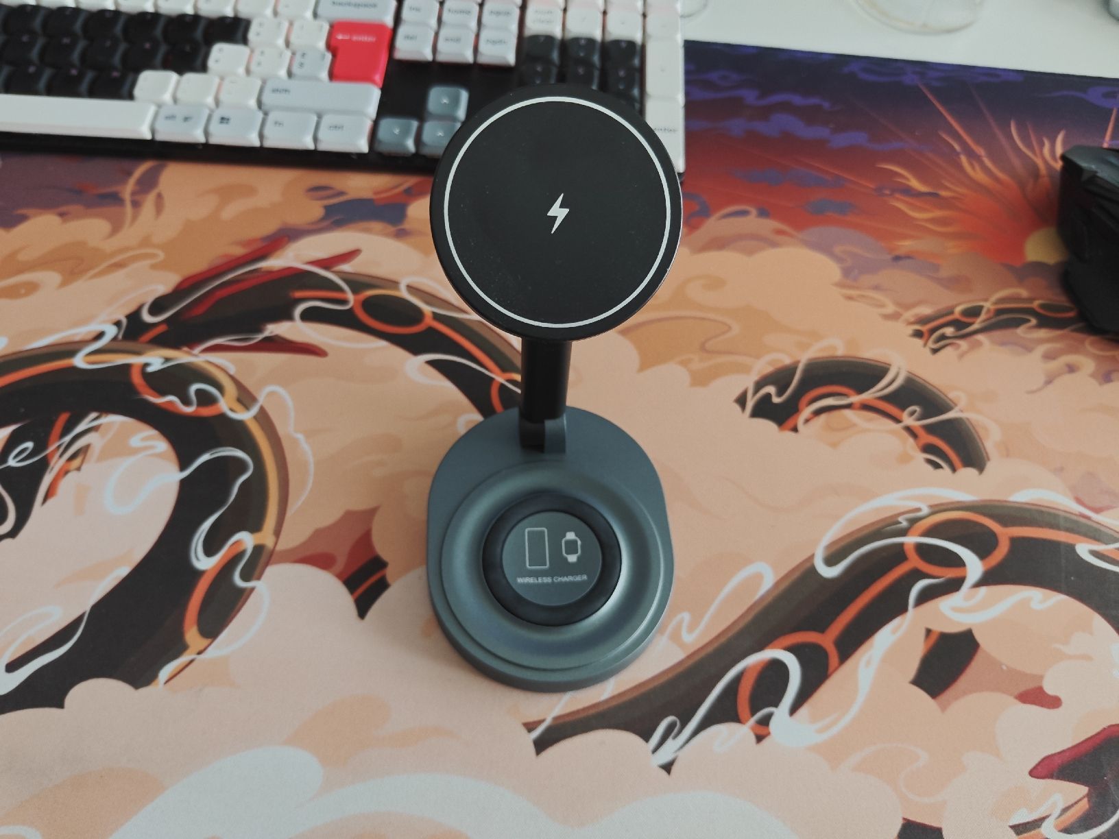 Chargements: Wireless Ladestation – D'occasion à Rapperswil SG par Dav1313