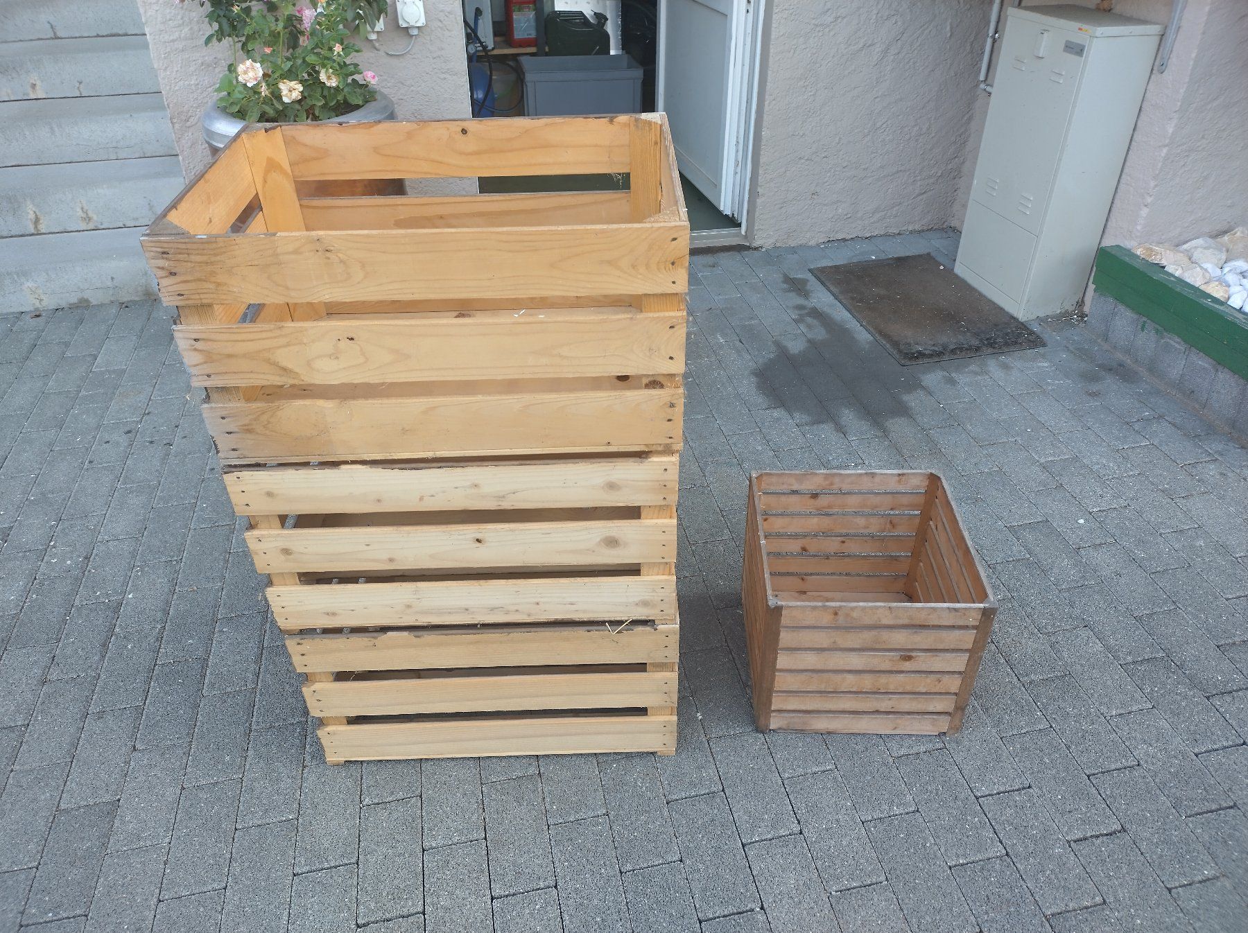 Holzartikel: Holzharass – Gebraucht aus Altbüron von bestatter12