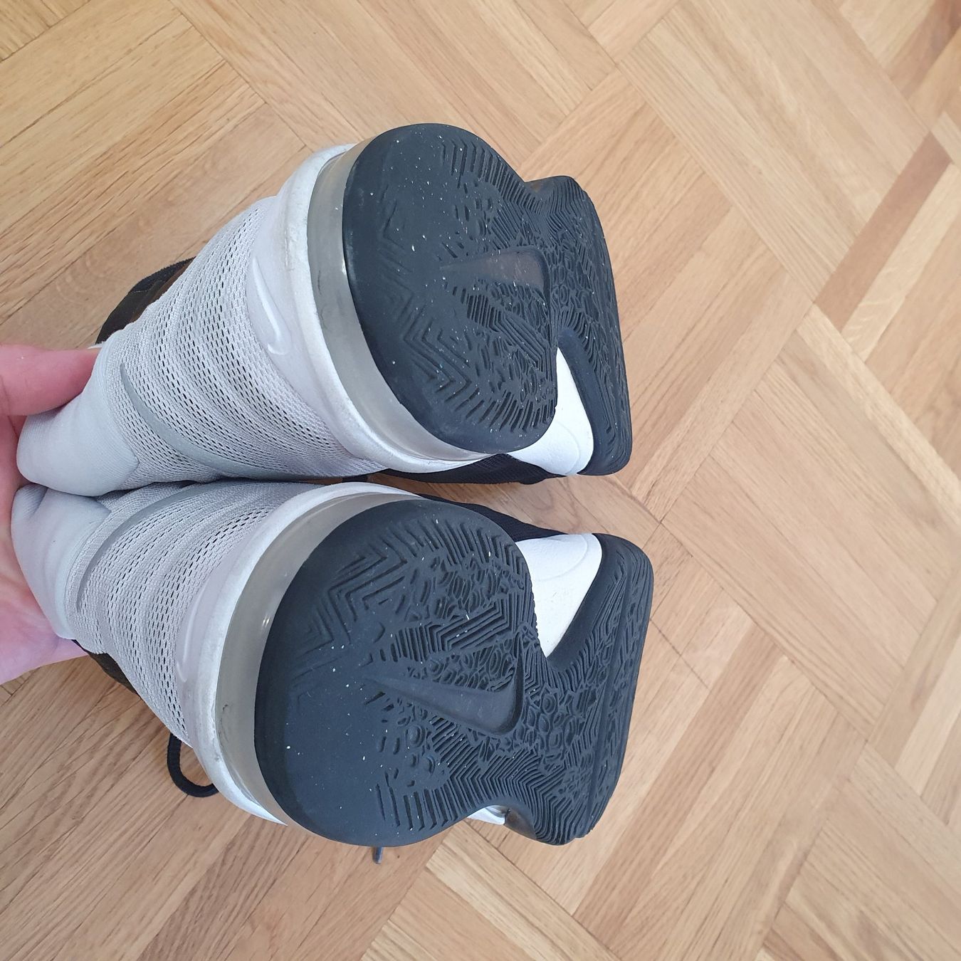 Nike Chaussures garçon: Chaussures Nike 37,5 – D'occasion à Prilly par RoDyRe 4
