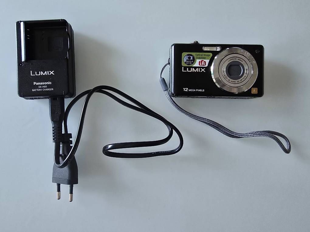 Panasonic Fotocamera: Panasonic Lumix FS12 Digitalkamera – Usato da Thun venduto da Umd
