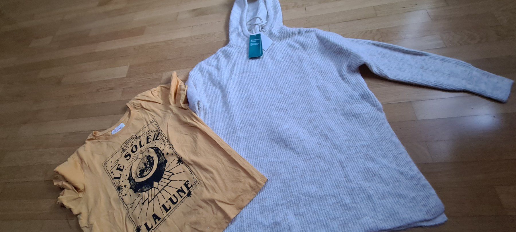 Maglioni & Felpe: Neues Kapuzzenpulli mit Shirt gr.M – Usato da Ferden venduto da jemyce 2