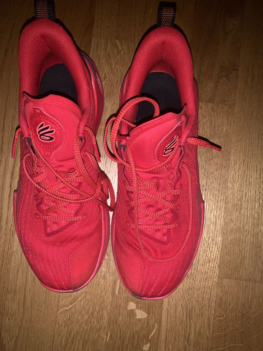 Under Armour Scarpe da uomo: Under Armor Schuhe Steph Curry – Usato da Bern venduto da PatB1986