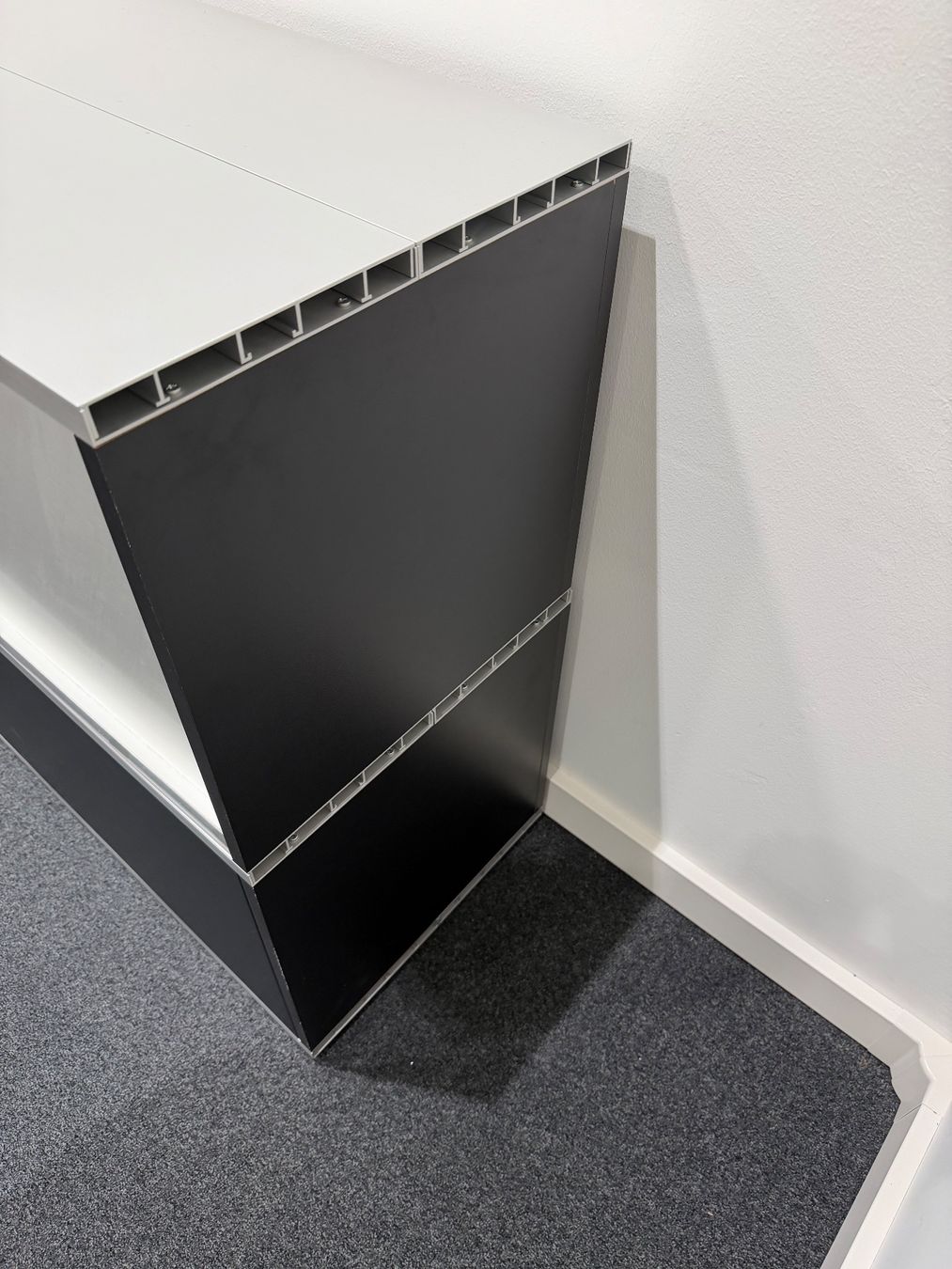 Lista Scaffali: Denz Sideboard D3 – Usato da Glattbrugg venduto da Preform 3
