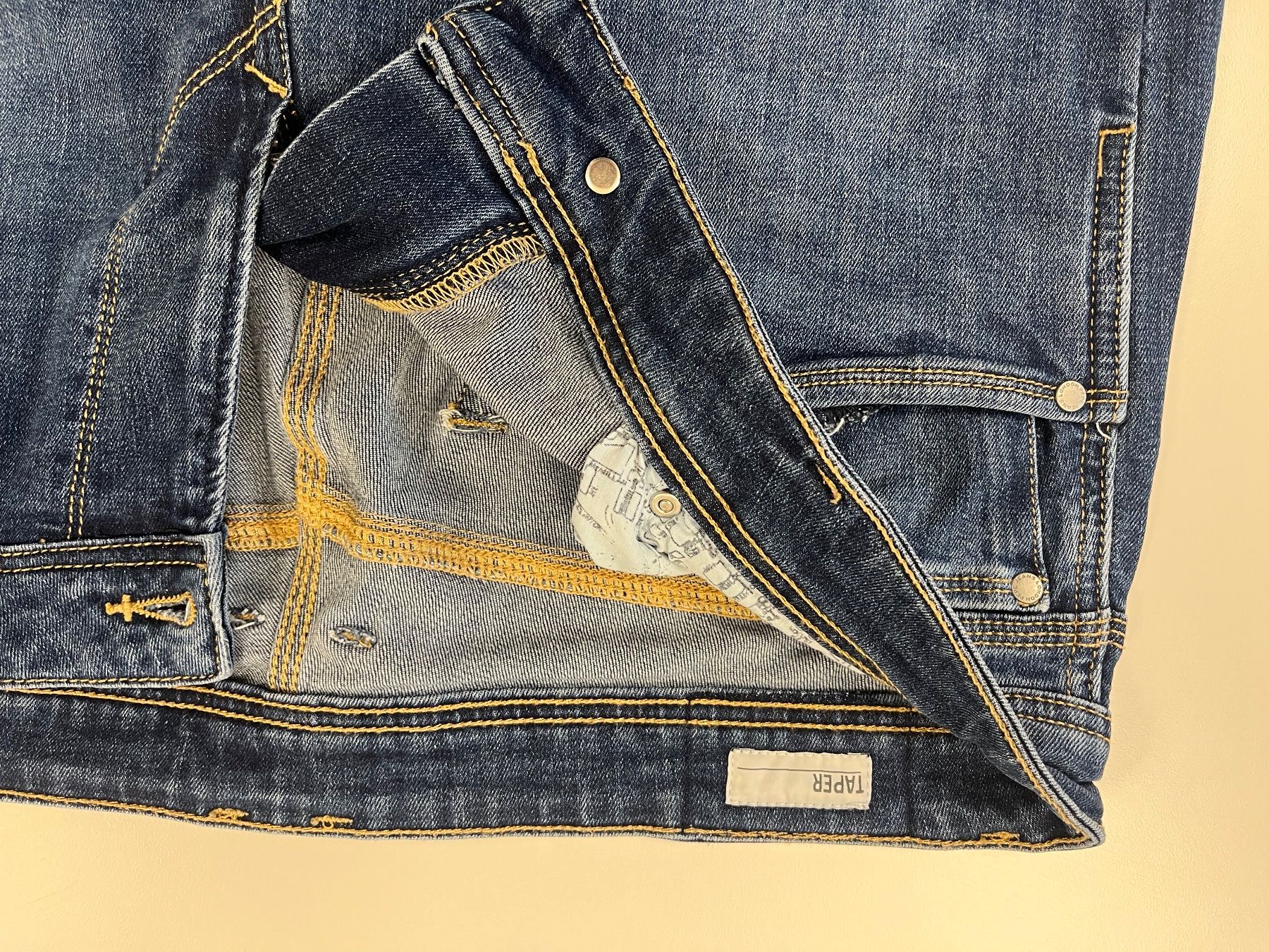 Pepe Jeans Jeans: Pepe Jeans – Usato da Gontenschwil venduto da Ewi 2