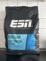 ESN Isoclear Whey Protein Isolate Blackberry 2000g NEU