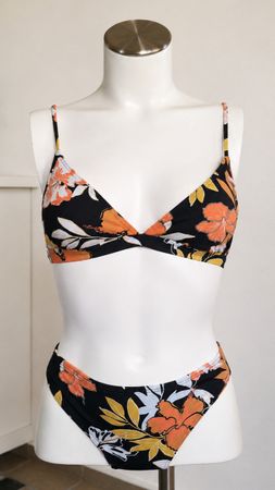 Roxy Bikini 2-teilig Gr. S / 8 – Blumenmuster schwarz orange