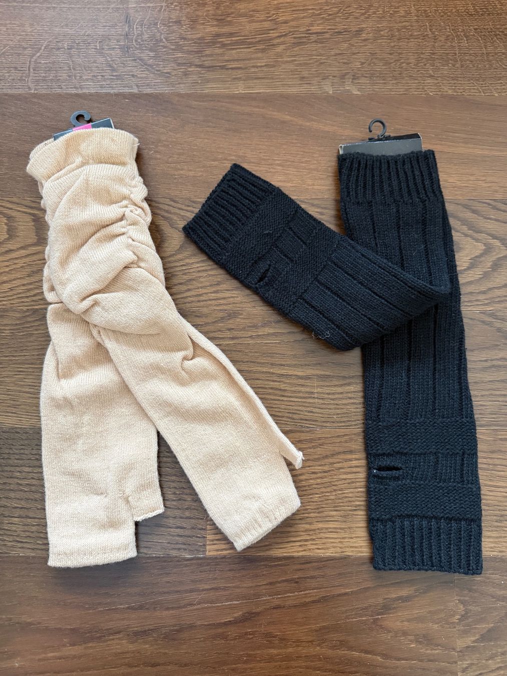 Altro in  Abbigliamento & Accessori: 2 Warme Handstulpen – Nuovo e nell'imballaggio originale da Zürich venduto da Fabrizio1978 1