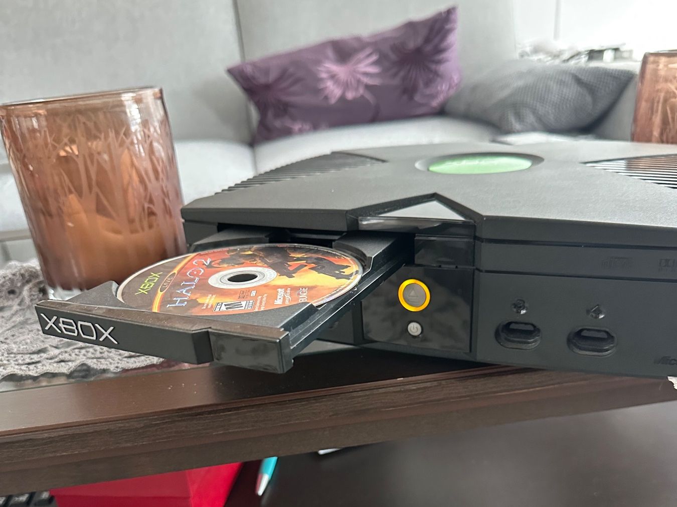 Microsoft Console: Microsoft Xbox Konsole mit Kabeln Controller und OVP – Usato da Zürich venduto da NYDDYN 1