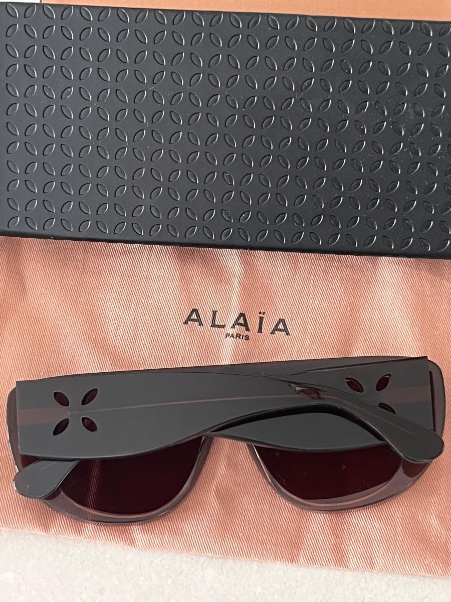 Alaia Occhiali & Lenti: Alaia Petal Sunglasses – Nuovo (secondo la descrizione) da Genève venduto da gvokiii 5
