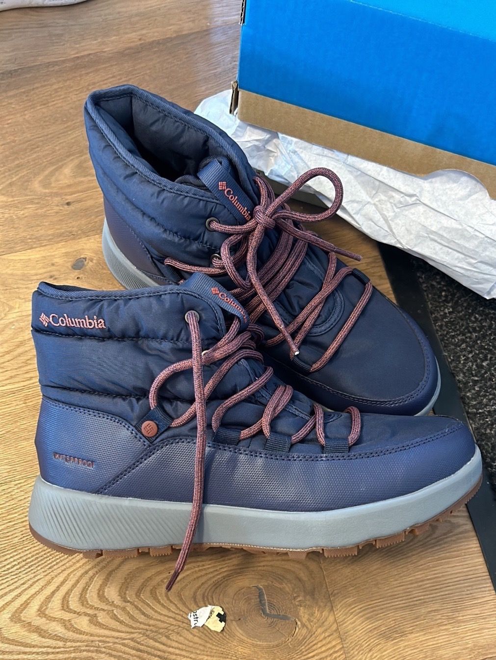 Columbia Scarpe da donna: NEU Columbia winter Stiefeletten – Nuovo e nell'imballaggio originale da Zürich venduto da Sashkica