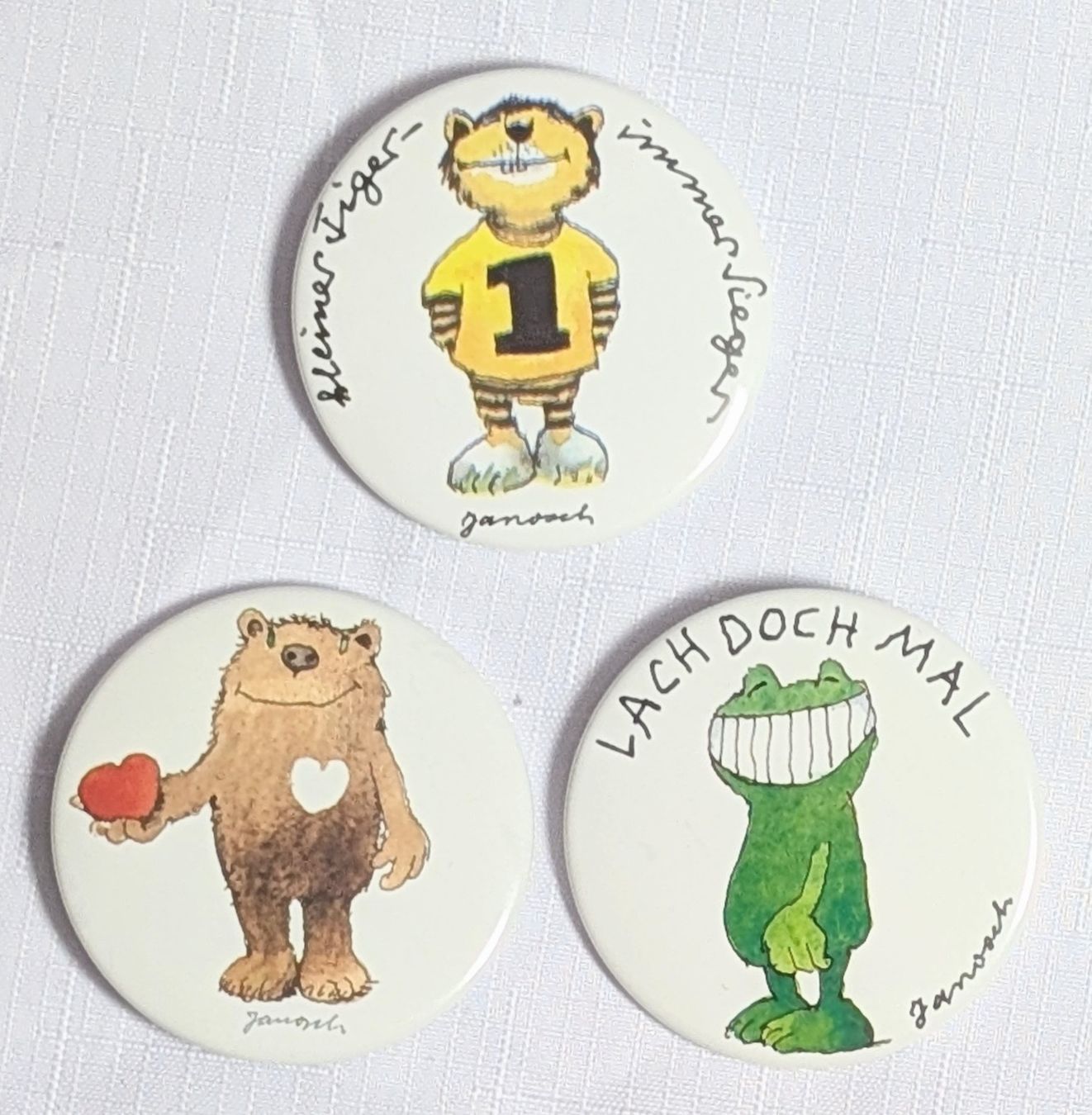 Plaketten & Abzeichen: 3er Set Janosch Buttons - Pins - Pin - Button – Neu (gemäss Beschreibung) aus Wängi von ABIZONE-86