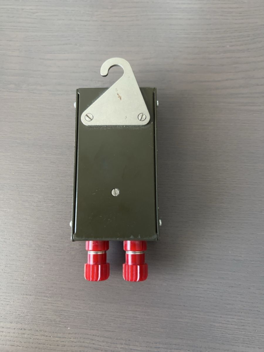 Armée suisse Uniformes: Schweizer Armee elektronisches Sicherheits- oder Signalgerät – D'occasion à Kölliken par Scolaf023 2