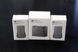 2x DJI Mini 5 Pro Akku + Zwei-Wege-Ladestation -Top-Zustand!