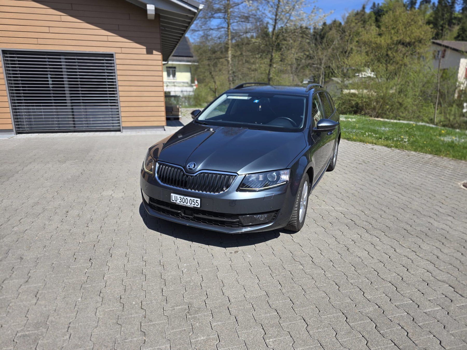 Skoda Autos: Skoda Octavia C 2,0D 4*4 – Gebraucht aus Hofstatt von Stanislav03 2