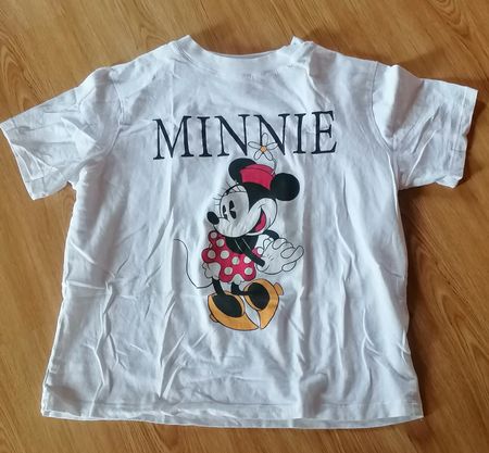T-shirt, top,haut,pull