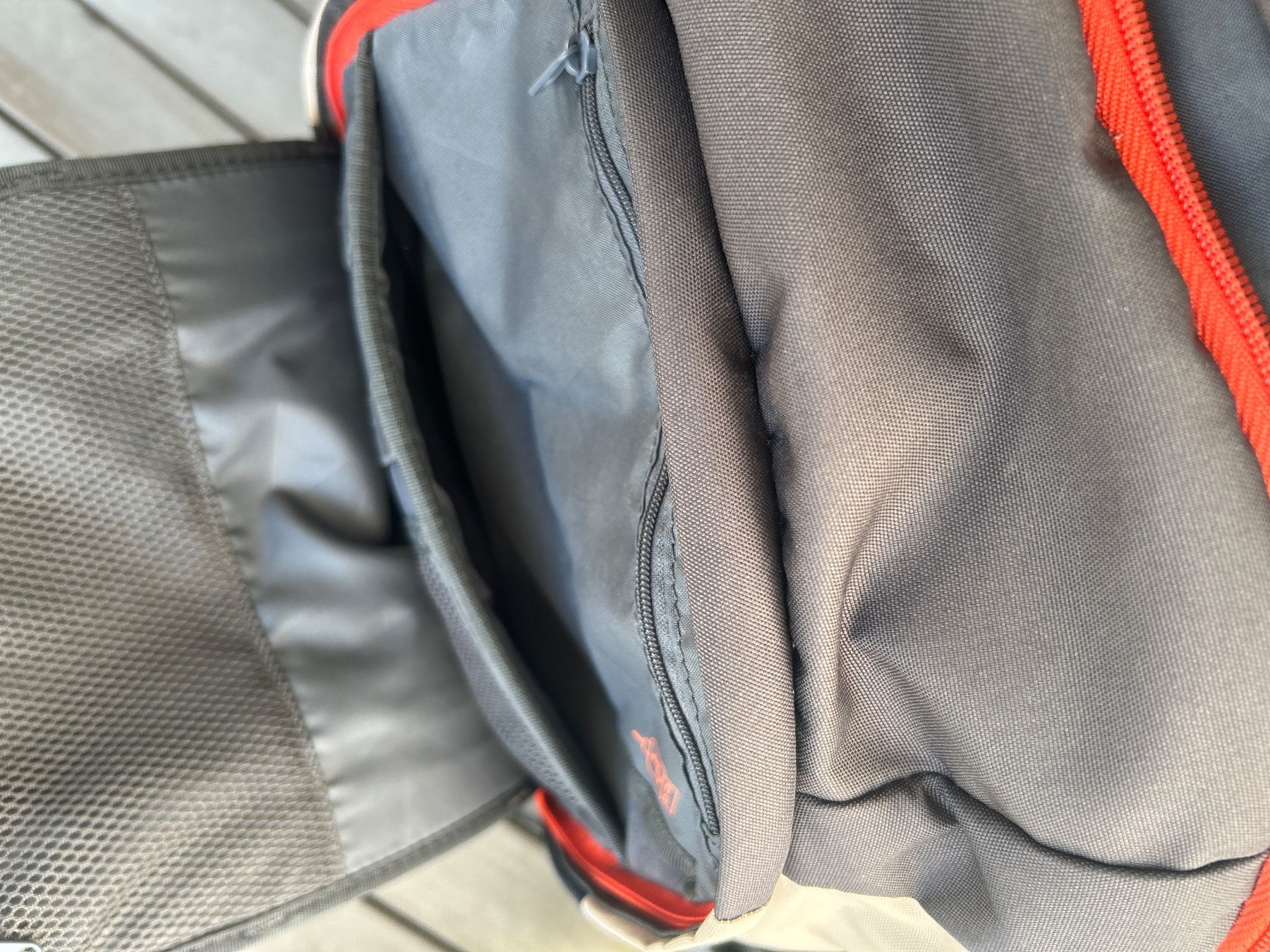 Satch Zaini: Schulrucksack von Satch Pack – Usato da Baar venduto da Reddot 5