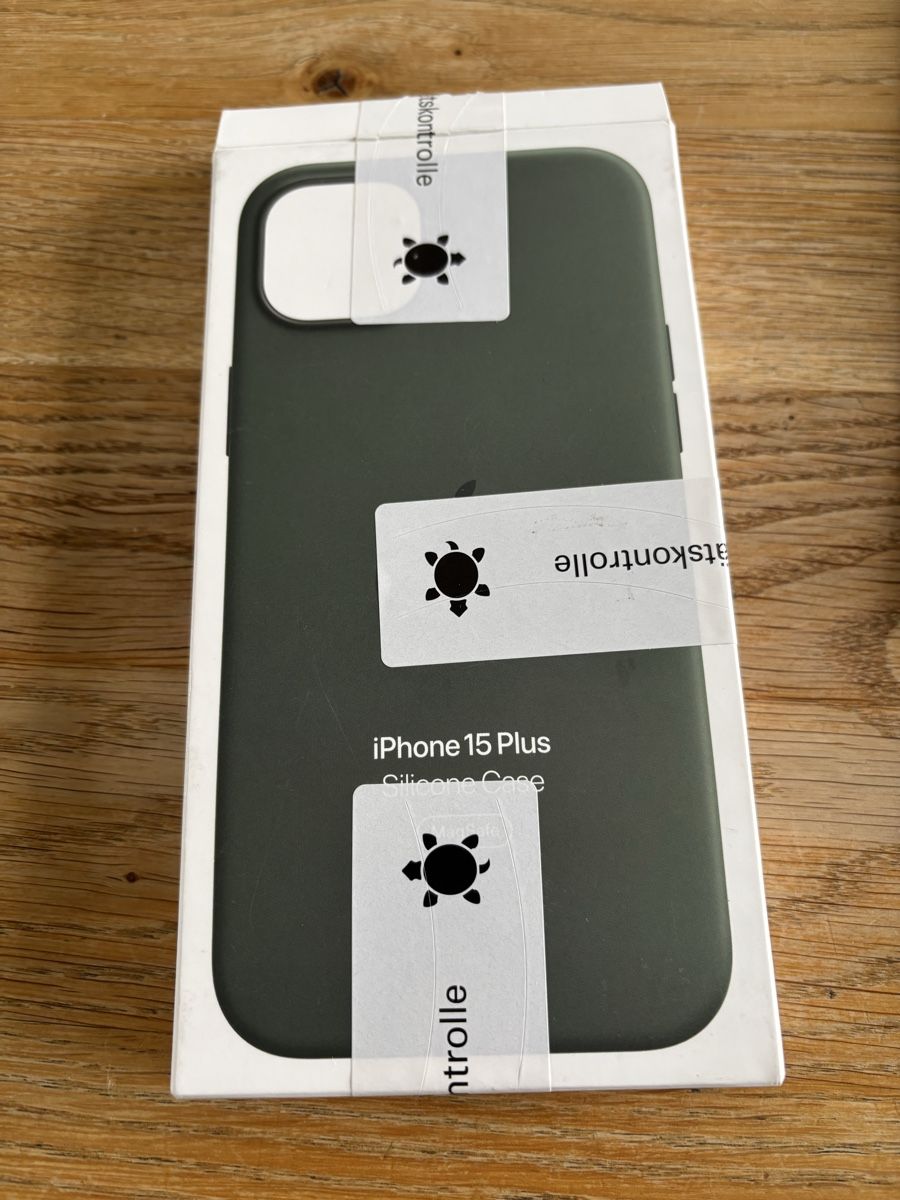 Apple Cover & Protezioni schermo: Apple Silikon Case Phone 15 Plus – Nuovo (secondo la descrizione) da Frick venduto da shanti81 2