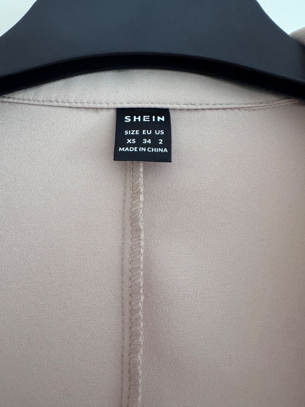 Shein Giacche: VESTE BEIGE SHEIN XS – Usato da Founex venduto da eva_vf9c 1